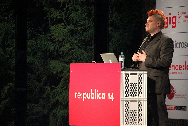 Sascha Lobo auf der re:publica 2014 (Flickr-Bild: HolgerRings; Lizenz: CC)