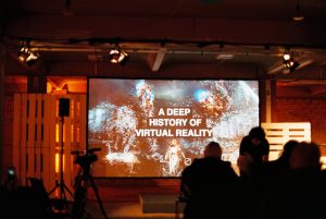 Erste Slide einer Präse zum Thema VR